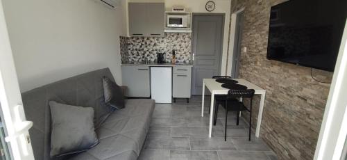 Montfavet Apartment | Chez Kaïs