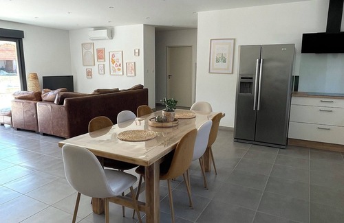 Orgnac-l'Aven House | Chez Léonie 4 bedroom house with swimming pool in South Ardèche