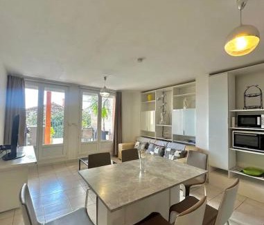 Mediterranee Apartment | Chez Lise et Brice - Canet en Roussillon- Appartement vue sur mer, 6 voyageurs, Clim