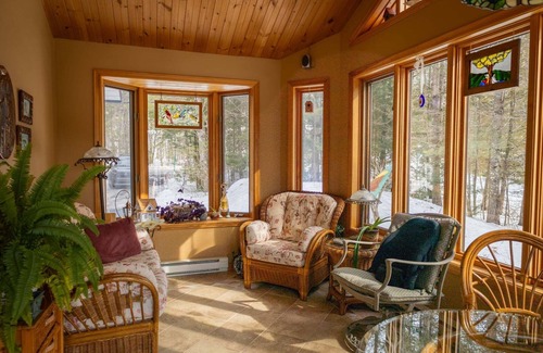 Saint-Denis-de-Brompton House | Chez Mamie Blues Directly on the shores of Grand lac Brompton