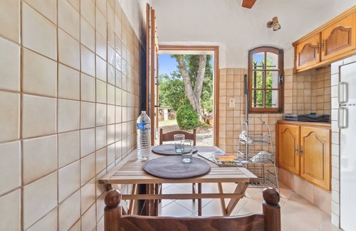 Puget-sur-Argens Apartment | Chez Nous Baraille - Appt climatisé avec piscine