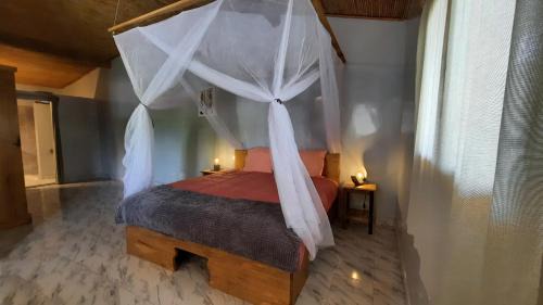 Toubakouta Bed & Breakfast | Chez Nous Chez Vous