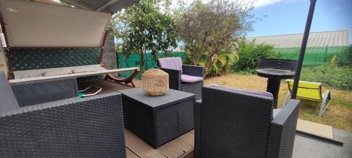 Bois de Nefles House | Chez NOUS