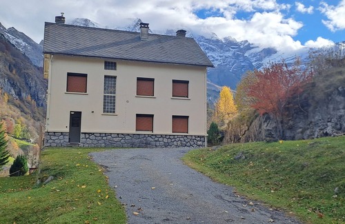 Gavarnie-Gedre Apartment | Chez Philou Appartement Tout Équipé de 3 Chambres Pour 6 Personnes a Gavarnie