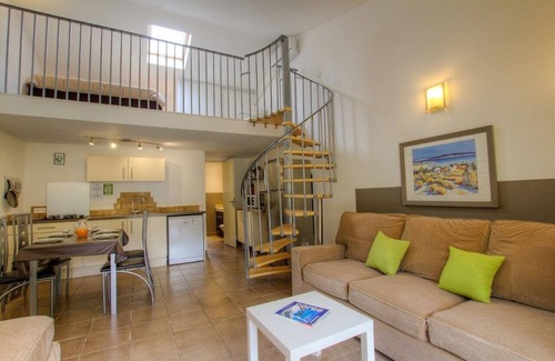 San-Gavino-di-Carbini Condo | Chez Pierre at Gialla villa near Porto-Vecchio