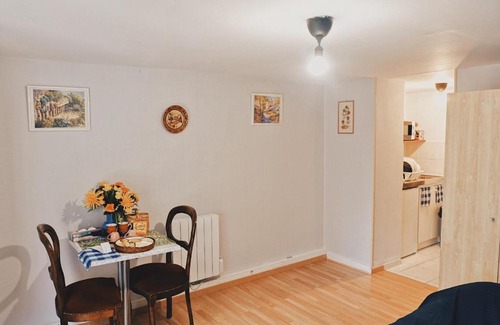 3rd Arrondissement Bed & Breakfast | Chez Sophie - Part Die
