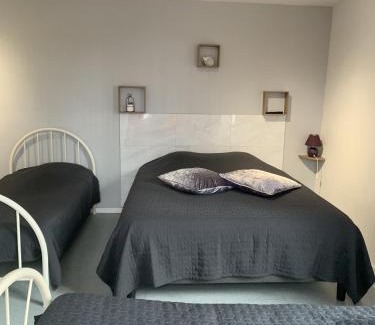 Pontcarre Hotel | chez stephane