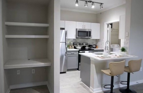 Alden Bridge Apartment | Chic 1-bedroom apartment with WiFi, AC in welcoming Magnolia