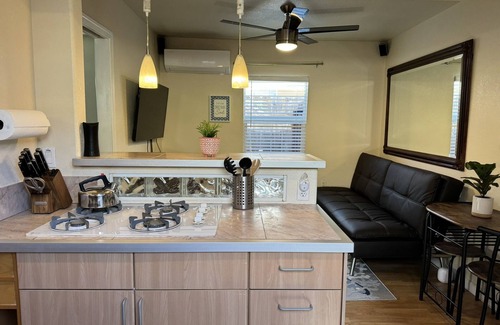 Morena House | Chic 1BR/1BA with Outdoor Oasis - Central Location Close to Beach, USD, SeaWorld
