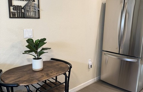 Morena House | Chic 1BR/1BA with Outdoor Oasis - Central Location Close to Beach, USD, SeaWorld