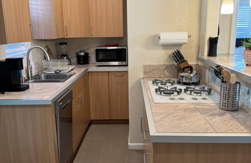 Morena House | Chic 1BR/1BA with Outdoor Oasis - Central Location Close to Beach, USD, SeaWorld