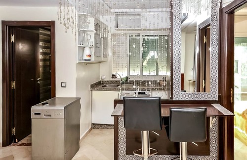 Bourgogne Apartment | Chic 1BR in Bourgogne