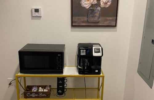 Aurora Apartment | Chic 1BR In the Heart of It All