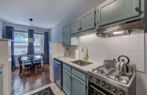Charlotte Apartment | Chic 1BR King Condo | Elizabeth - Plaza Midwood