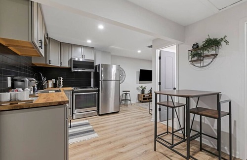 Austell Apartment | Chic 1BR Oasis: Ideal Retreat near Six Flags