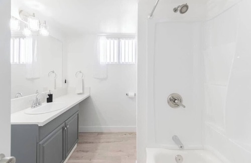 Las Vegas House | Chic 2-Bed Oasis, Sleeps 6! Minutes From Strip!