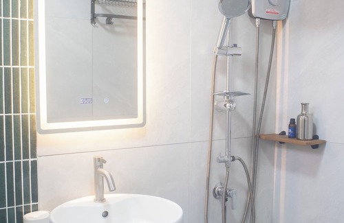 Lat Krabang Apartment | Chic 2-bedroom apartment with WiFi, AC in wonderful Near Suvarnabhumi Airport