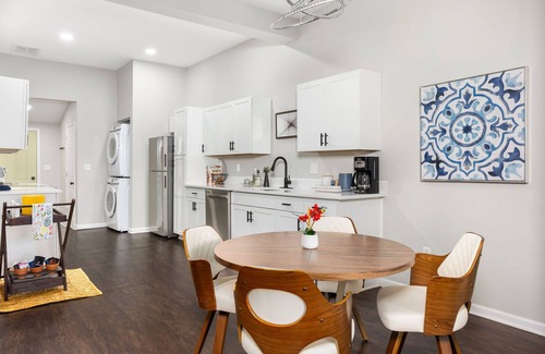 Fountain Square House | Chic 3BR w/Fire Pit & Private Yard