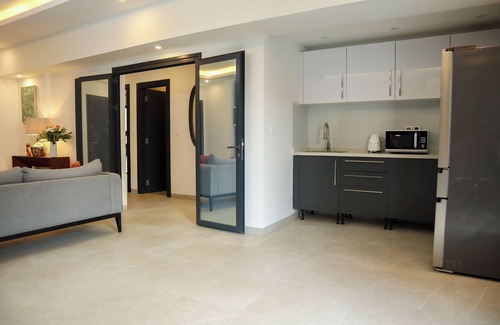 Yof Apartment | Chic Apartment in Virage Yoff