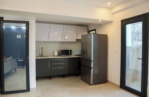 Yof Apartment | Chic Apartment in Virage Yoff