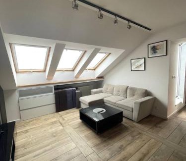 Srodmiescie Połnocne Apartment | Chic Apartments - Marszałkowska 136