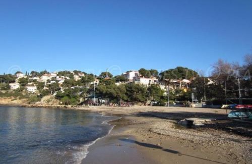 Le Pradet Villa | Chic Cabin - Terrace with sea view, beaches