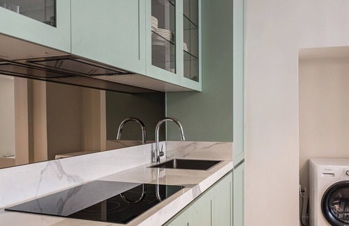 Psirri Apartment | Chic & Central Athenian Apartment! EV4