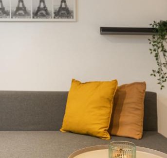 Florentin Apartment | Chic Central TLV Studio
