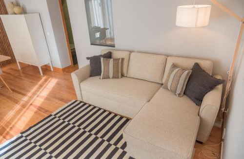 Santa Isabel Apartment | Chic & Classy Lisboa by GT House