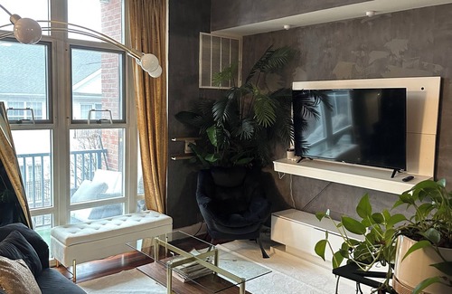 Hackensack River Waterfront Apartment | Chic & Cozy Condo - Ideal for Traveling Professionals - 30 Mins to NYC