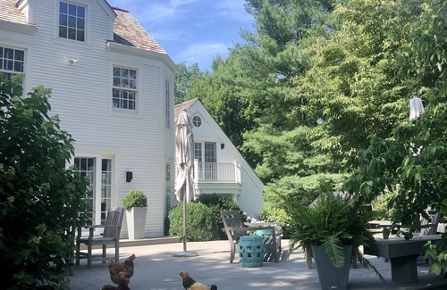 Greens Farms House | Chic, Impeccably Decorated 5000 sq ft Estate, Coveted Greens Farms, 5 bed, 6 bth