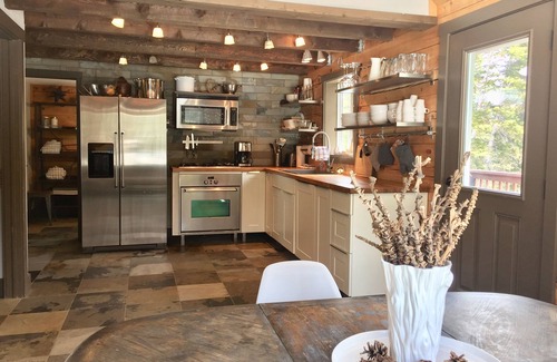 Quandary Village House | Chic Mountain Chalet ✨ Modern! | Stunning Views! | Experience Breckenridge, CO!
