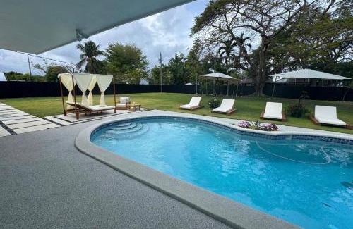 Cutler Bay House | Chic-ness Oasis