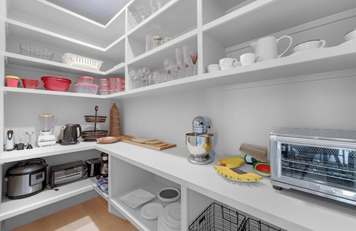 Sandy House | Chic Organic-Modern Loft with Mountain View