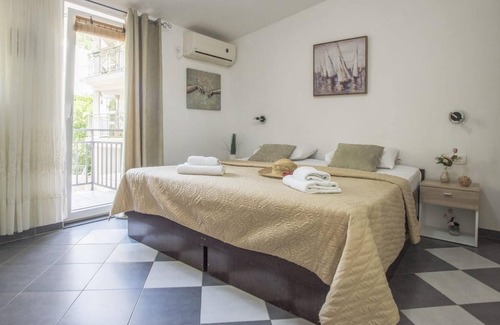Lepetane Apartment | Chic Studio Flat with Balcony near Beach in Tivat