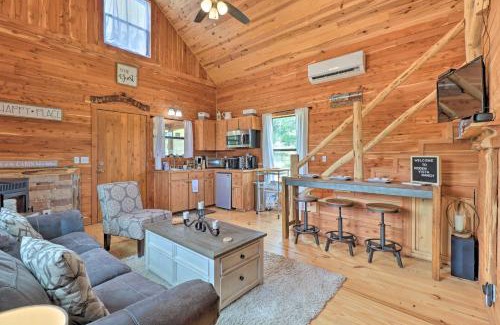 Milam County House | Chic Thorndale Cabin with Fire Pit and Paddleboat!