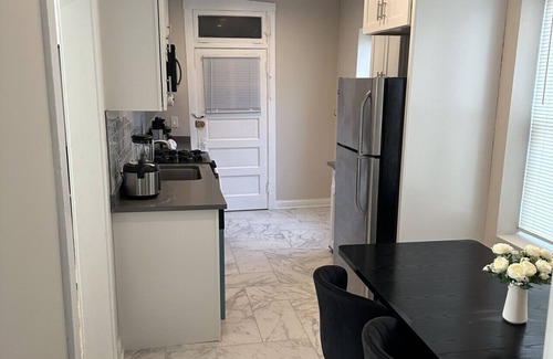 Irving Park East Apartment | Chicago 1BR: Stylish Stay with Workspace