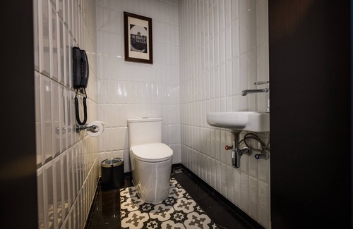Guangning County Hotel | Chikan Gu Zheng Mei Tang Hotel