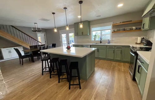 Maryvale House | Chill AZ Escape+Pool+Firepit+Heart of PHX