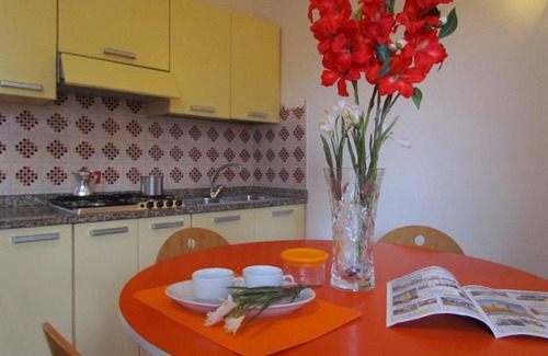 Bibione Apartment | Chill in our gorgeous pool-Beahost
