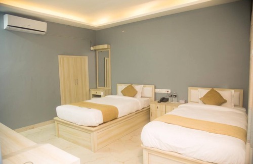 Itahari Hotel | Chintan Chautari