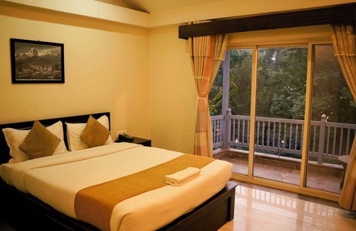 Itahari Hotel | Chintan Chautari
