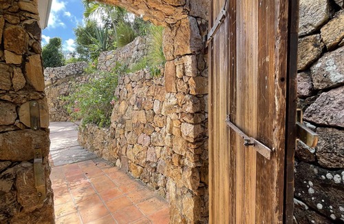 Vitet Villa | CHO