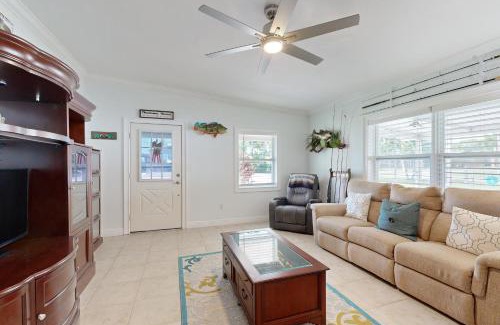 Buckhead Ridge House | Chobee Canal Casa