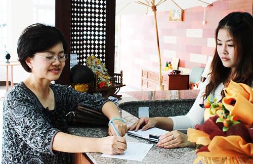Nong Pa Khrang Hotel | Choktawee Smile