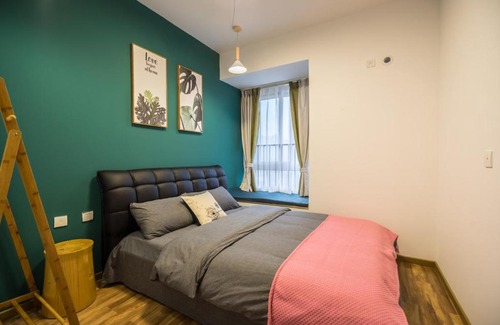Chongqing Apartment | Chongqing Yubei·Guojibolanzhongxin· Locals Apartment 00127530