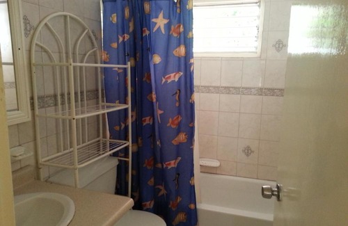 Tower Isle Apartment | Chrisanns Beach Resort