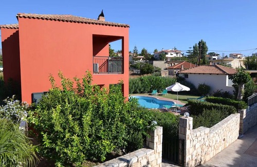 Pendamodi Villa | Christina I