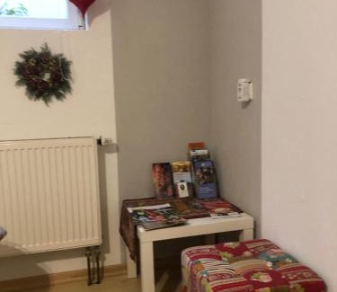Leutkirch im Allgau House | Christine Oparaugo - Privatzimmer mit Bad