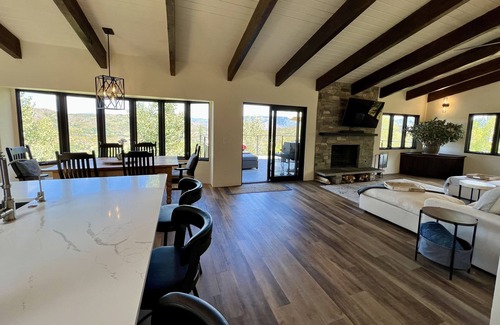 Snowmass Village House | Christmas in Beautiful Snowmass Village! Hot tub, Sauna and Cold Plunge!
